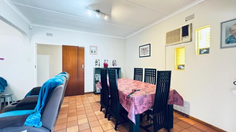 3 Bedroom Property for Sale in Rhodesdene Northern Cape